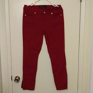 Susie Rose Burgundy Carpri Pants
